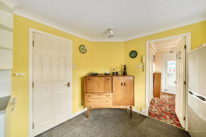2 bed Park Home for sale Image 12