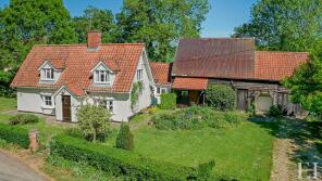 Walnut Tree, Attleton Green, Wickhambrook CB8 8YB