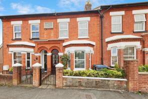 2, Byllan Road, River CT17 0QL