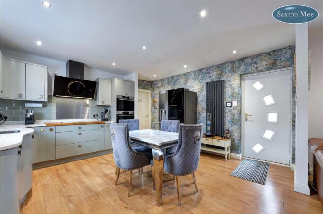 2 bed Detached Bungalow for sale Image 7