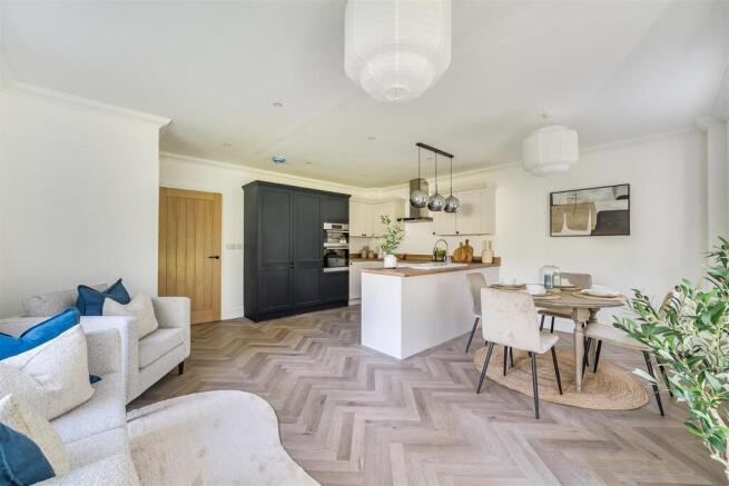 Kitchen/Dining Room