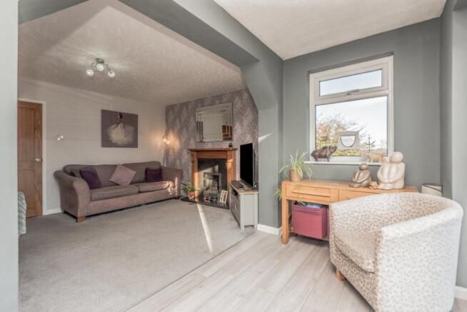 3 bed Link Detached House for sale Image 7