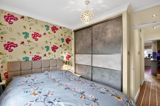 3 bed Semi-Detached Bungalow for sale Image 7