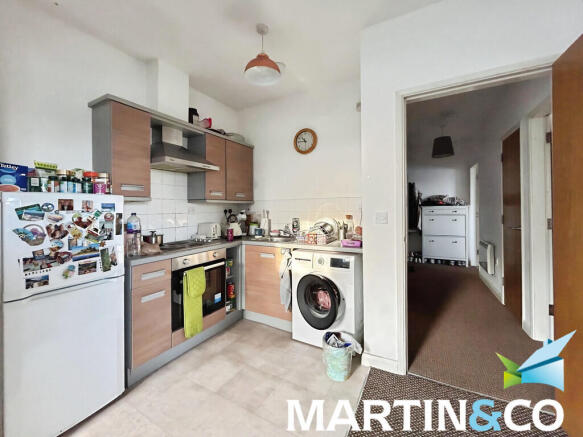 2 bed Apartment for sale Image 7