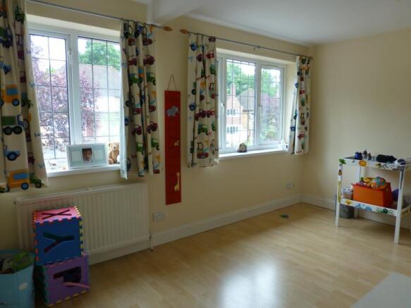 Photo 8