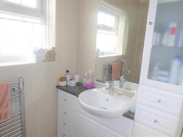 Family Shower Room