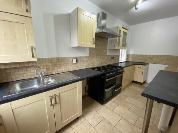 KITCHEN 1.png