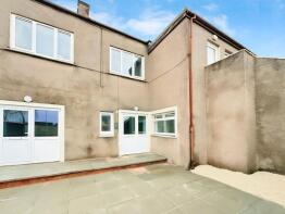 300b, High Street, Methil KY8 3EJ