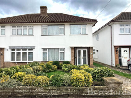 Dury Falls Close, Hornchurch, RM11