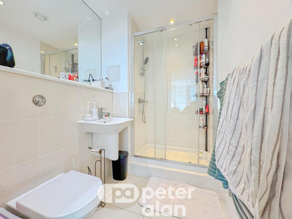 En-suite Bathroom