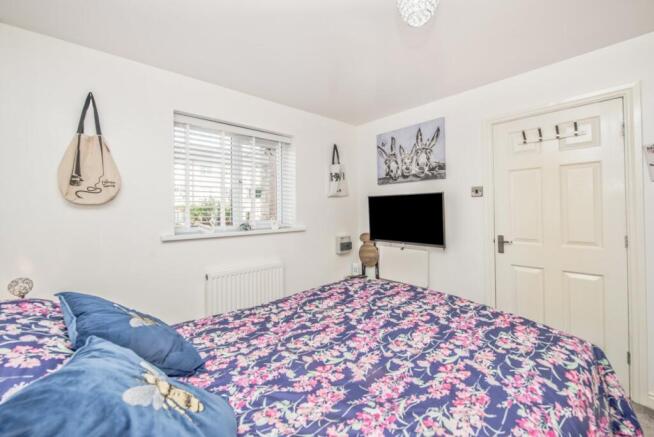 1 bed Bungalow for sale Image 7