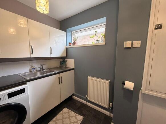 3 bed Detached for sale Image 12