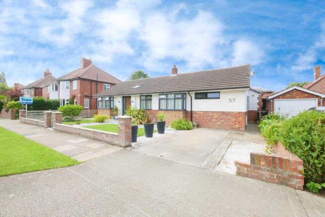 3 bed Detached Bungalow for sale Image 5