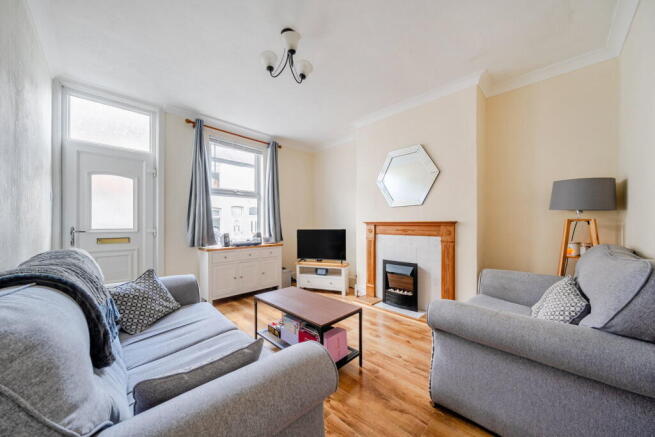 Avenue Terrace, Harrogate, HG2 7PN photo 4