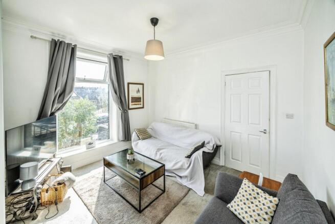 2 bed Terraced for sale Image 5