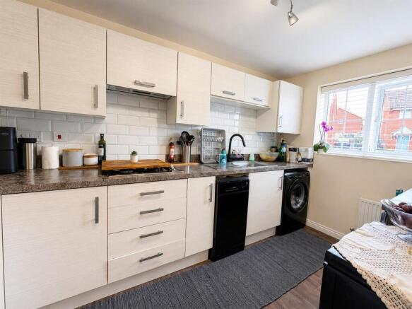 Kitchen .jpeg
