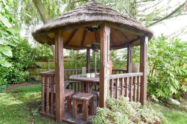 Garden Feature