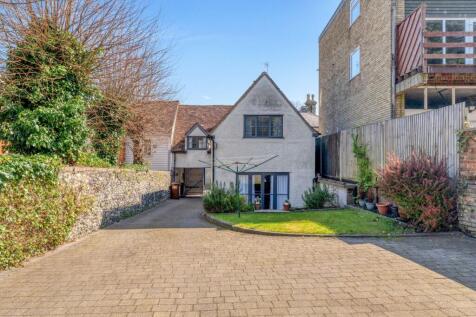 London Road, Royston, SG8