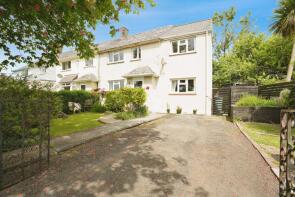 2, Queens Crescent, Bodmin PL31 1QN