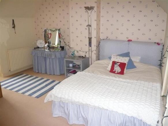 Photo 9