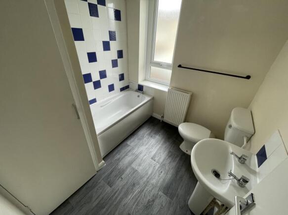 2 bed Terraced for sale Image 10