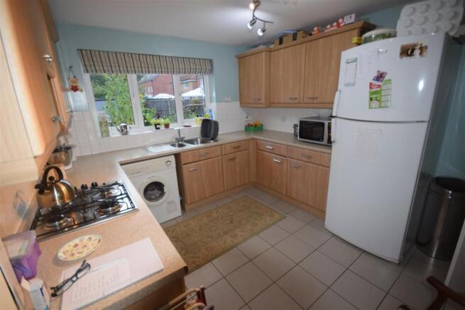 23 Sheppard Street Kitch.JPG