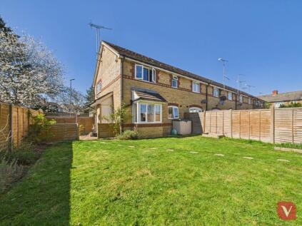 Larkspur Gardens, Luton