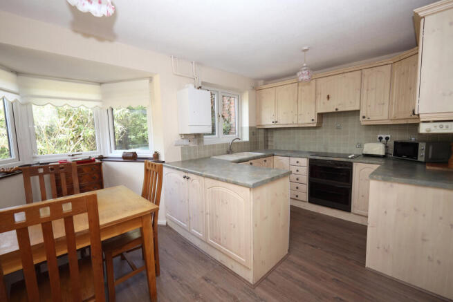 fitted dining kitchen
