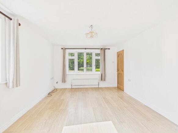 3 bed Detached for sale Image 4