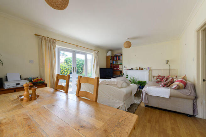 Sitting/Dining Room