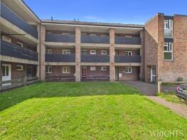 23, Aldbury Grove, Welwyn Garden City AL7 2LB