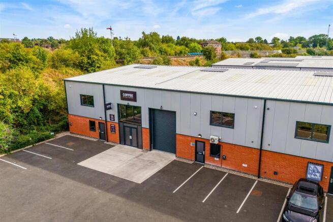 D2, D3, D7 & D8 Salwarpe Business Park 2550-21.jpg