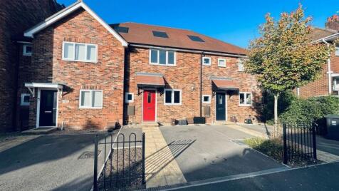 Harcourt Road, Southampton, SO18