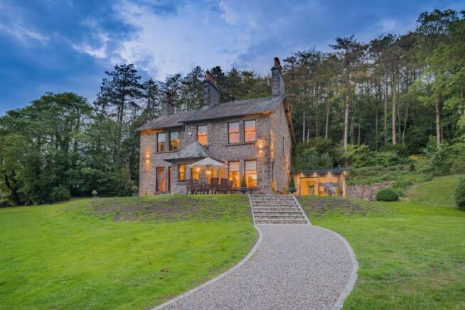 Whinthwaite House