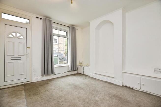 2 bed Terraced for sale Image 4