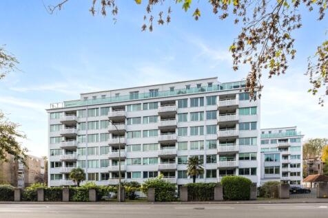 London Road, Preston Village, Brighton, East Sussex, BN1