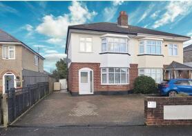 8, Carlyle Road, Bournemouth BH6 5QN