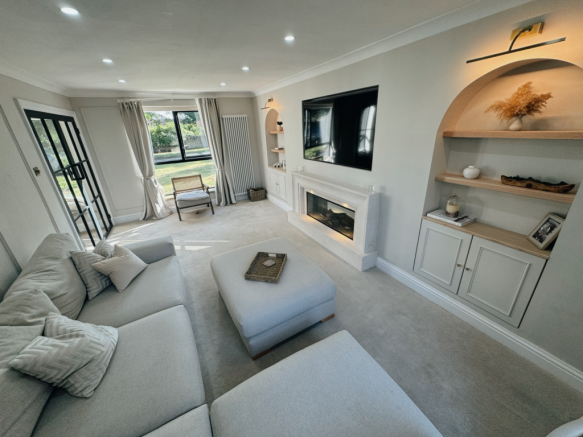 10. Lounge
