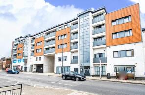 Flat 22, Duke Court, Station Road, North Harrow HA2 6DD