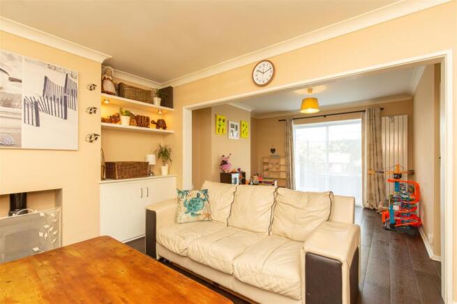 28 Fitzjohns Road-21.jpg