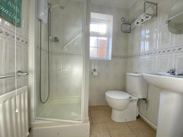 Ground Floor Shower