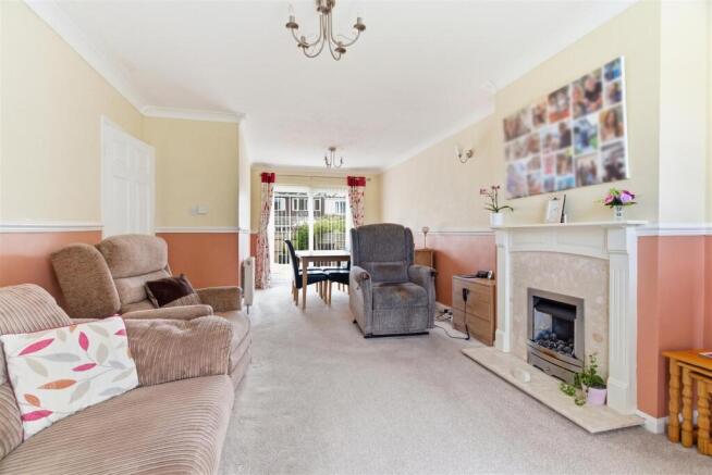 Ryecroft Drive, Withernsea photo 4