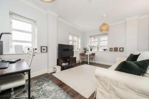 Flat 22, 18 Albany Court, Plumbers Row, London E1 1EP