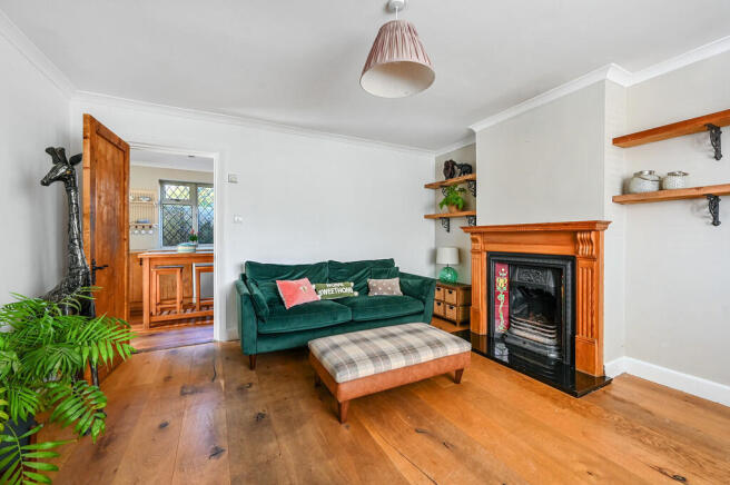 36 NEW ROAD - TN3...