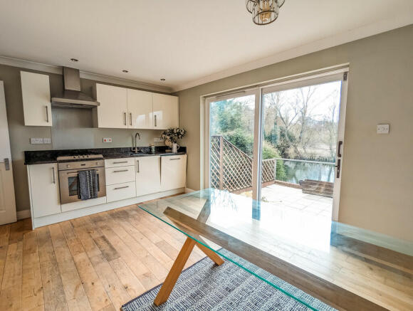 Kitchen 1