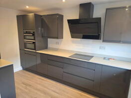 Flat 6, 13 Cottage House, Union Street, Newport PO30 1PG