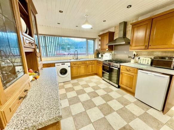 PHOTO-2024-12-05-21-23-29 (14).jpg