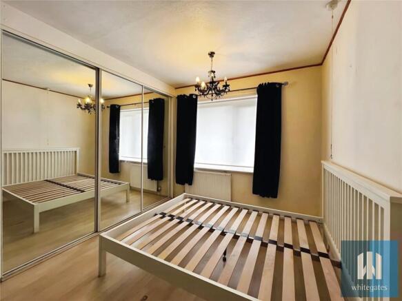 3 bed Semi-Detached for sale Image 7