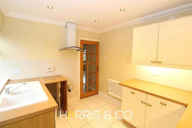Lynwood Drive, Stalmine, Poulton-le-Fylde, Lancashire, FY6 photo 4