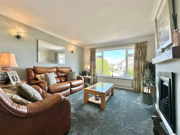 Lounge Towards Front.JPG